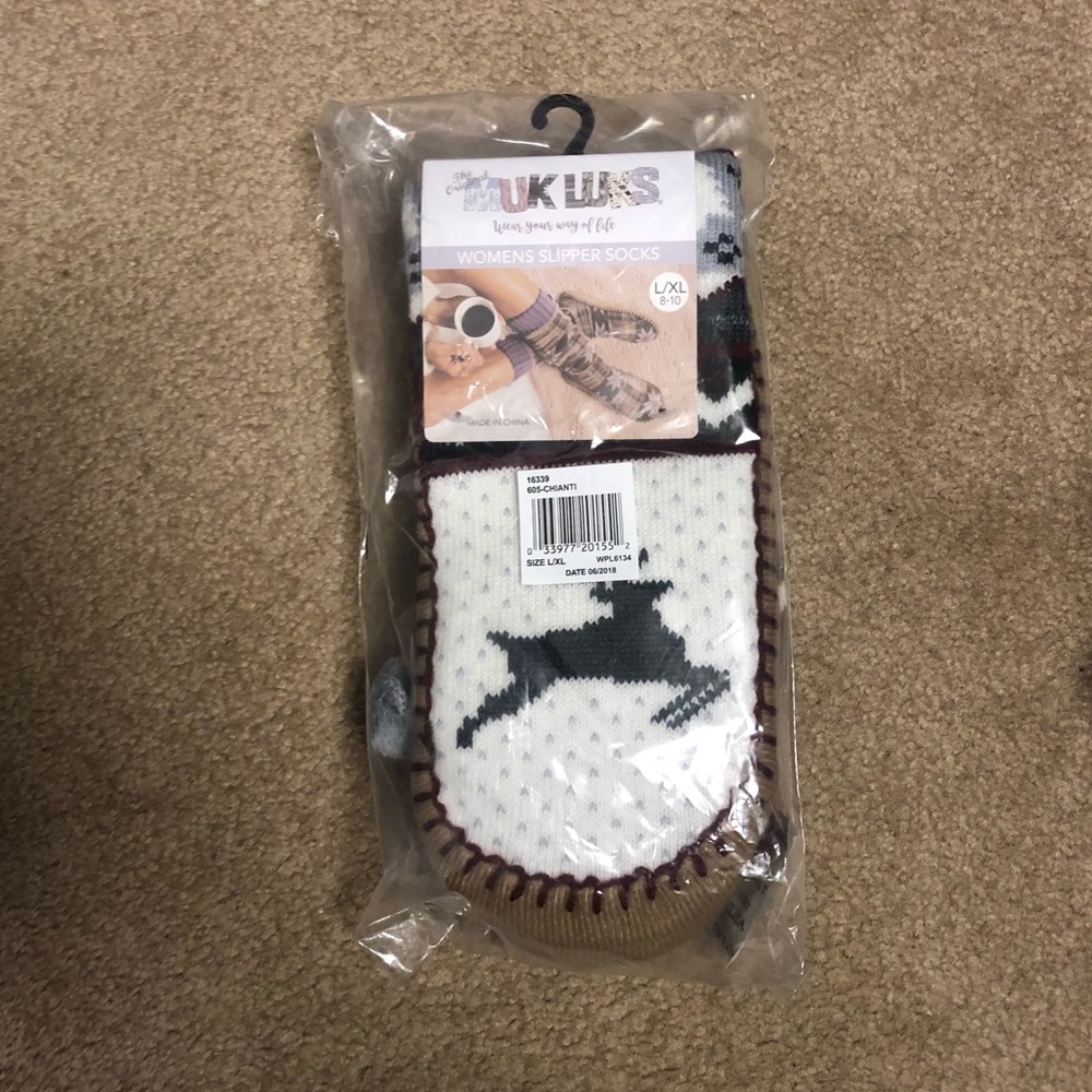Muk Luks slipper socks